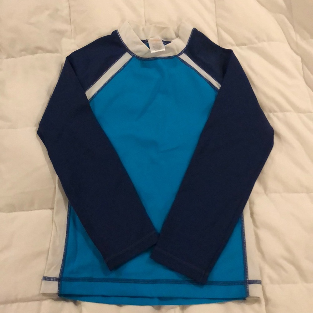 Gymboree Boys sz 6 swim shirt